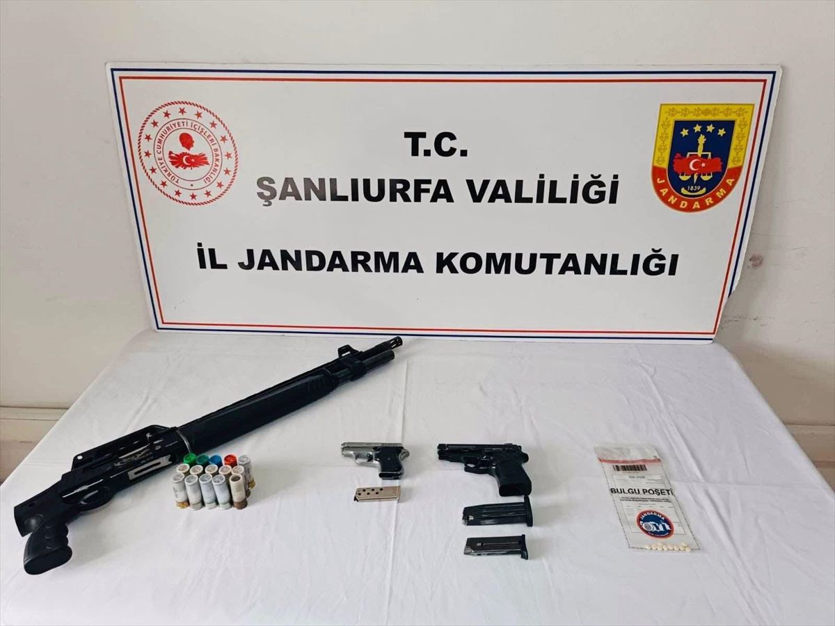Şanlıurfa'da uyuşturucu operasyonunda yakalanan 2 şüpheli yakalandı
