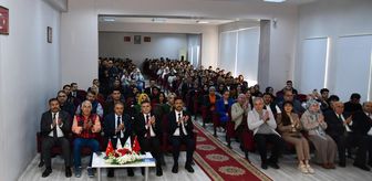 Şanlıurfa'da Yeşilay Haftası etkinlikleri kapsamında öğrencilere bisiklet verildi