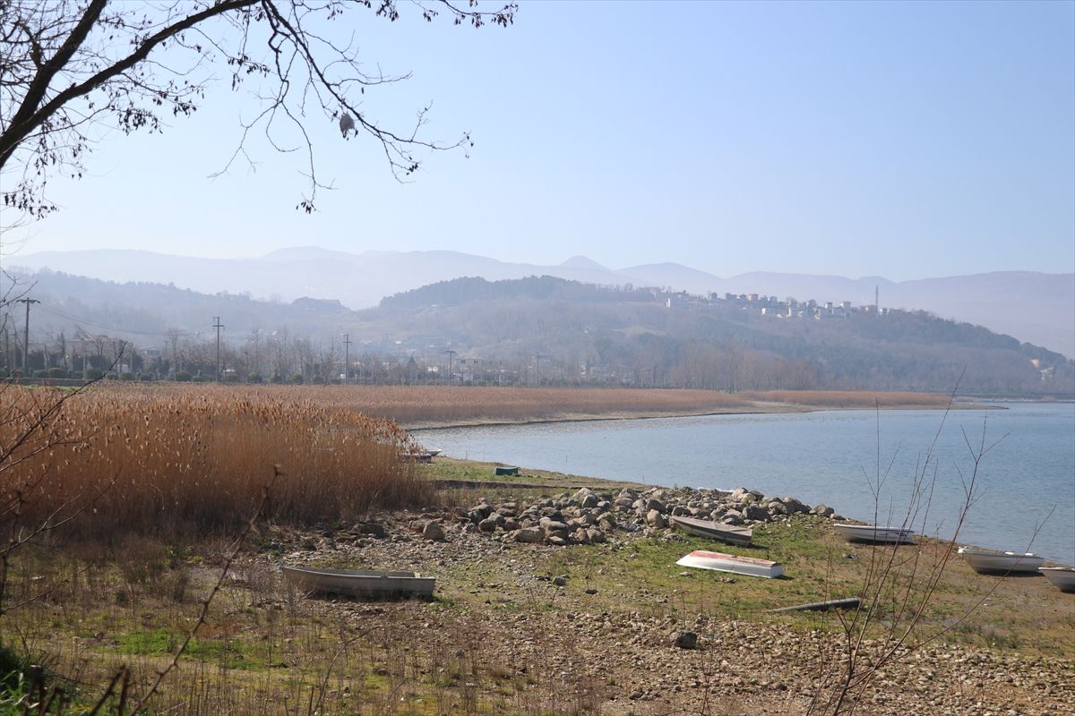 Sapanca Gölü'nde su seviyesi 17 santimetre arttı