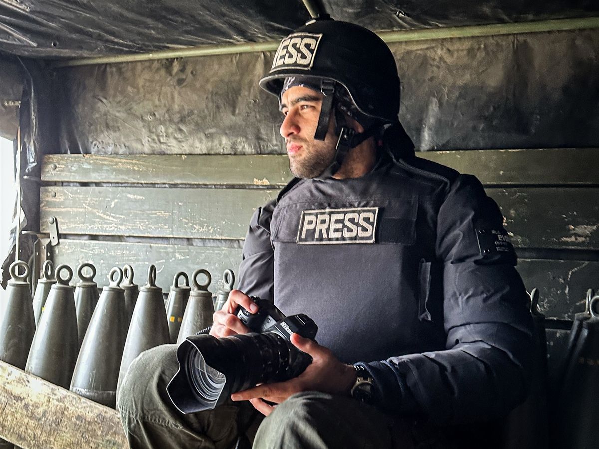 Savaşın ortasında 90 gün: AA'dan "Frontline" belgeseli