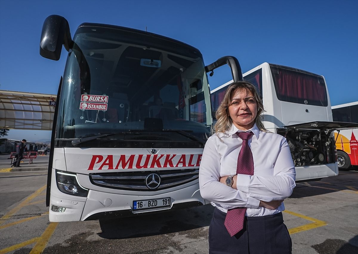 Kadın Şoför Şenay Durmuş: Cesaretle Her İş Başarılır