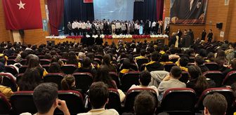Siirt'te İstiklal Marşı'nın Kabulü ve Mehmet Akif Ersoy'u Anma Günü programı düzenlendi