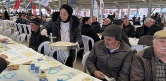 Sındırgı'da Büyükşehir Belediyesince iftar programı düzenlendi