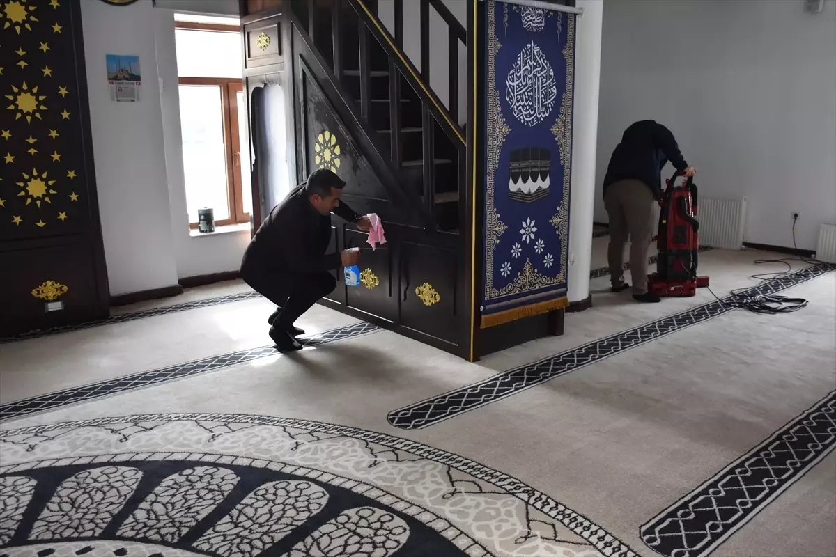 Şırnak'ta 585 cami ramazan ayına hazırlandı