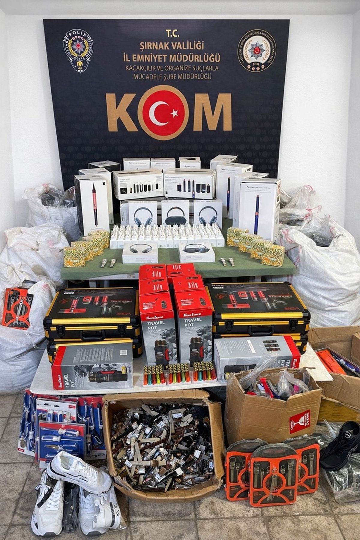 Şırnak'ta kaçakçılık operasyonlarında 37 şüpheli hakkında adli işlem uygulandı