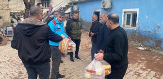 Şırnak Valiliği sağanaktan etkilenen Kasrik beldesi sakinlerine sıcak yemek desteği sağlıyor