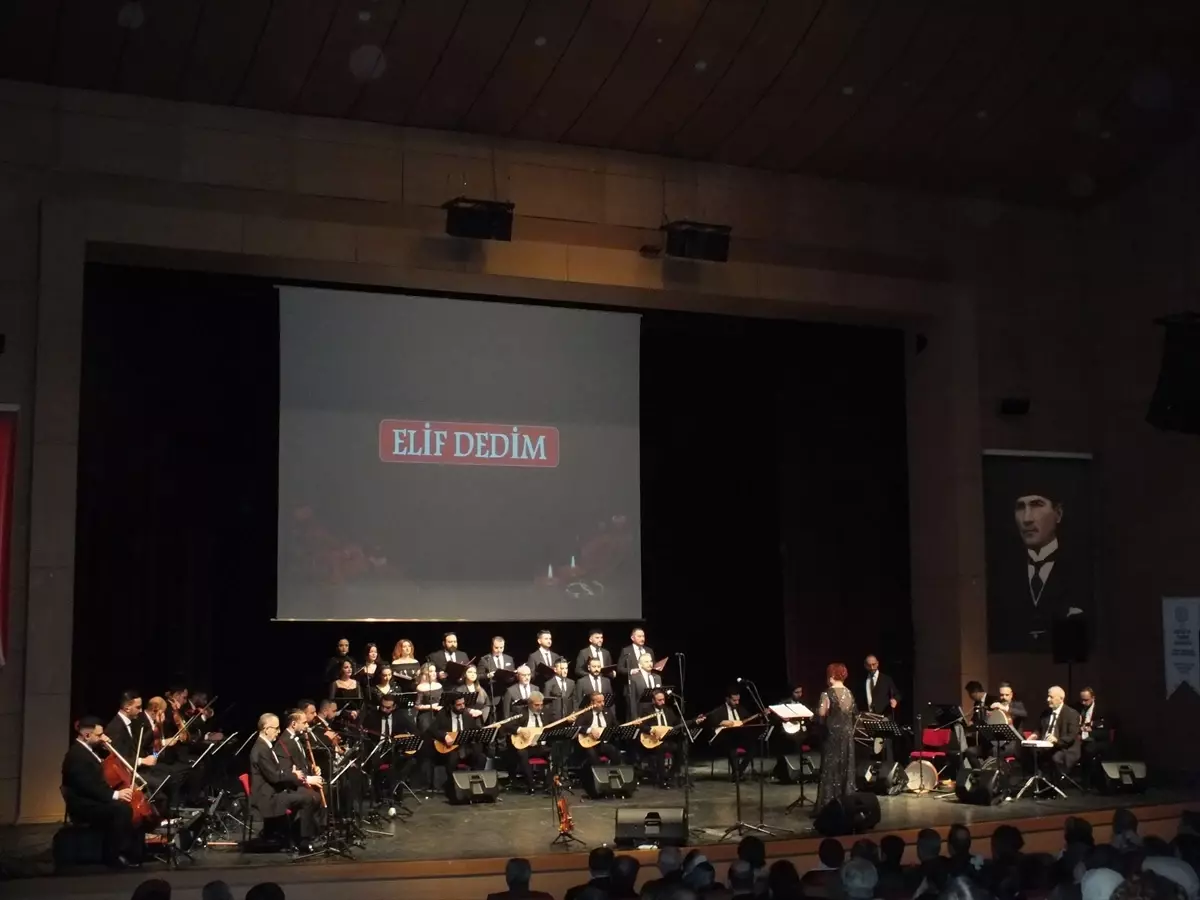 Sivas'ta THM Korosu 'Saz ve Söz ile Sevda' konseri verdi