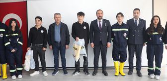 Sivas Ticaret Borsasından Suşehri Tarım Lisesine burs ve malzeme desteği