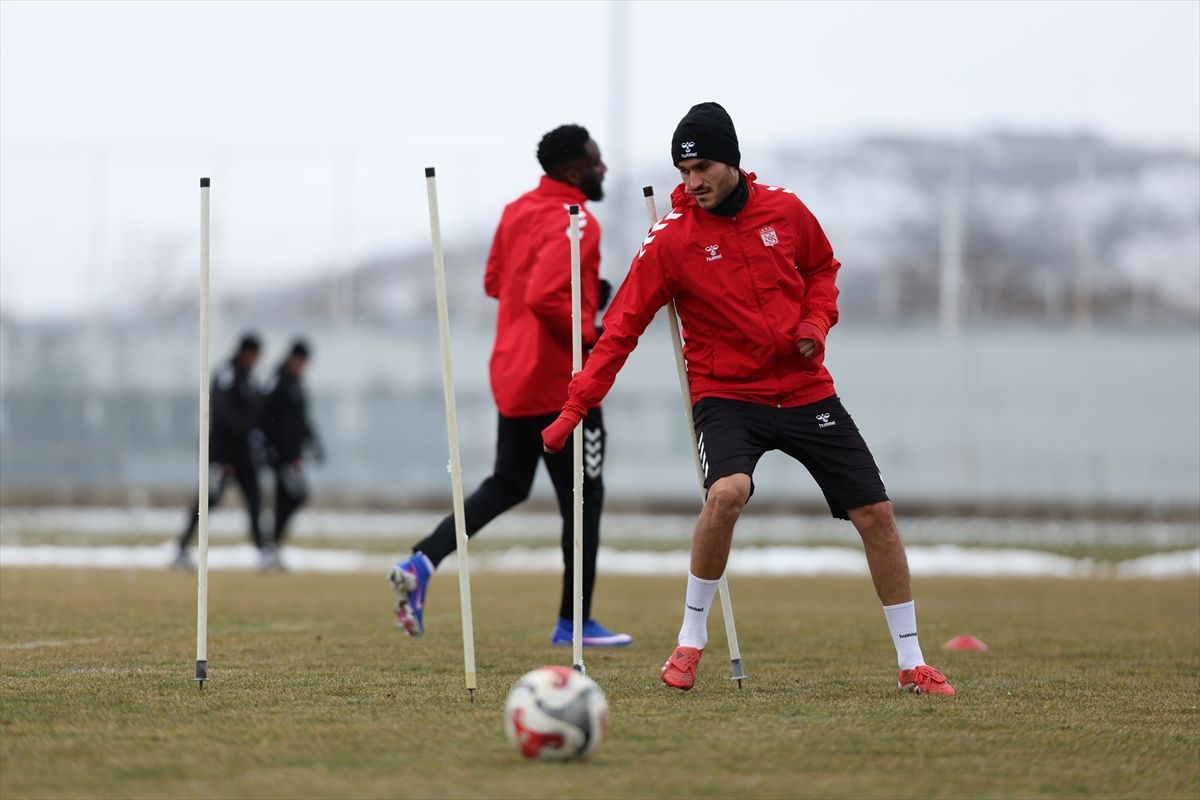 Sivasspor, Serikspor maçının hazırlıklarını sürdürdü