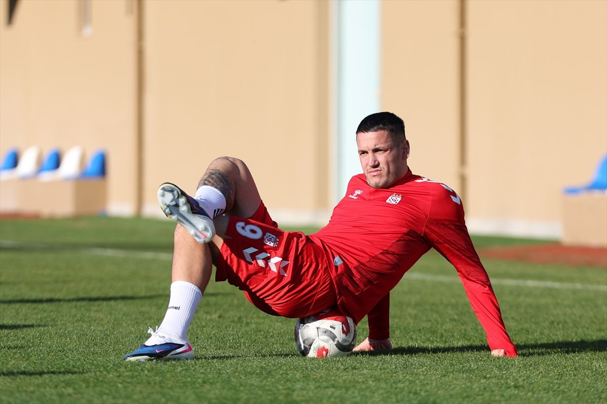 Sivasspor, Serikspor maçının hazırlıklarını tamamladı