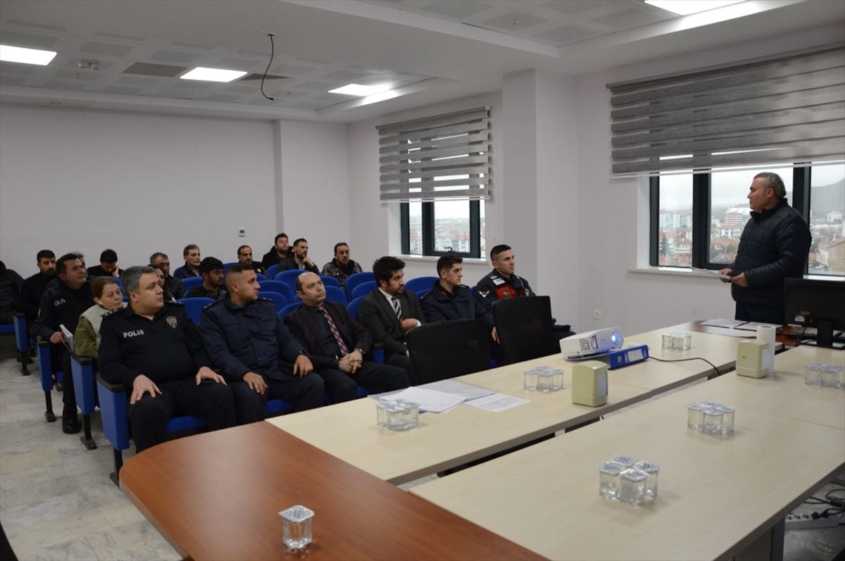 Sivrihisar'da "Dumansız Hava Sahası" toplantısı düzenlendi