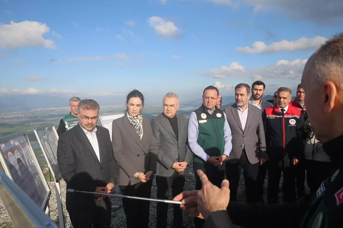 Tarım ve Orman Bakan Yardımcısı Gizligider, Aydın'daki taşkın alanlarını inceledi Açıklaması