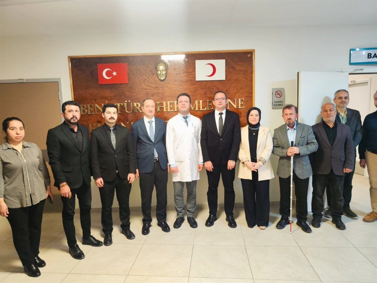 Tarsus Kaymakamı Akyüz, Tarsus Devlet Hastanesini ziyaret etti