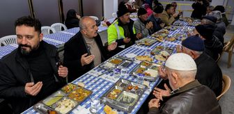 Taşköprü Belediye Başkanı Arslan, ilk iftarını vatandaşlarla açtı