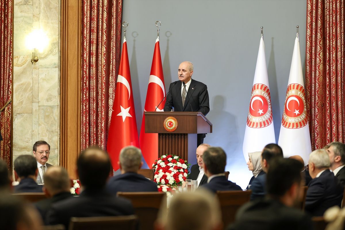 TBMM Başkanı Kurtulmuş, Meclis'te sivil toplum kuruluşlarının temsilcileriyle iftarda bir araya geldi Açık...
