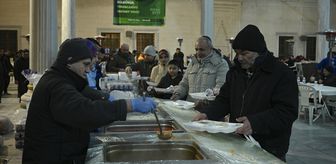 TDV, Kocatepe Camisi'nde yaklaşık 2 bin kişilik iftar sofrası kuruyor