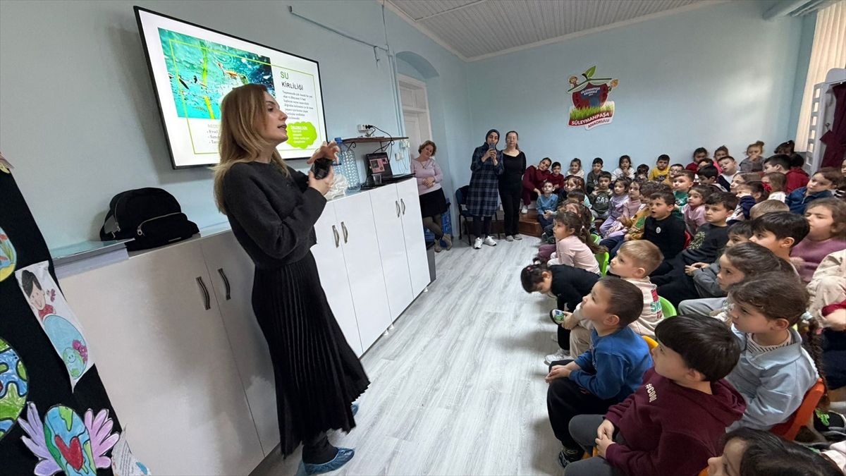 Tekirdağ'da anaokulu öğrencileri ve velilere sıfır atık eğitimi
