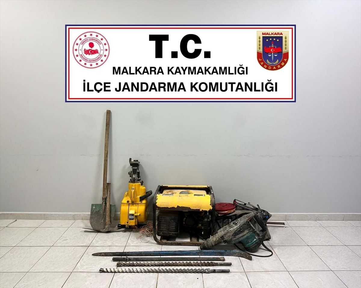 Tekirdağ'da kaçak kazı yapan 3 şüpheli suçüstü yakalandı