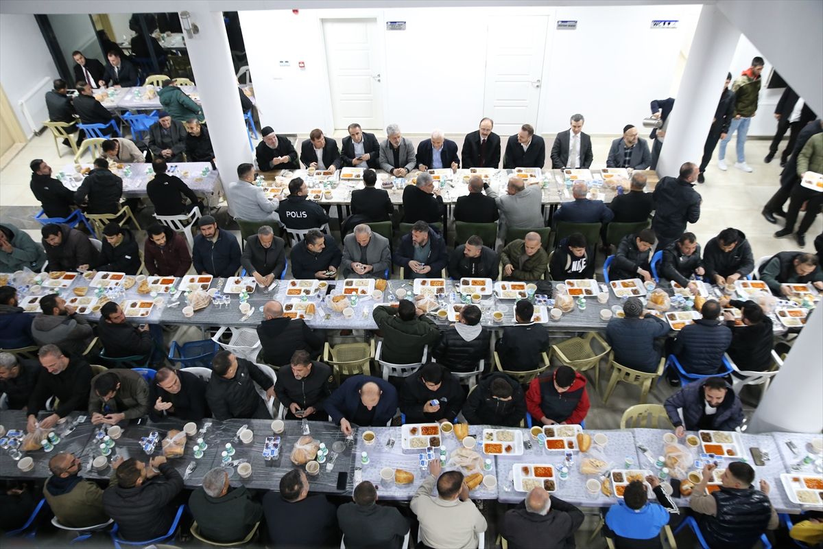 Tillo'da geleneksel iftar programı düzenlendi