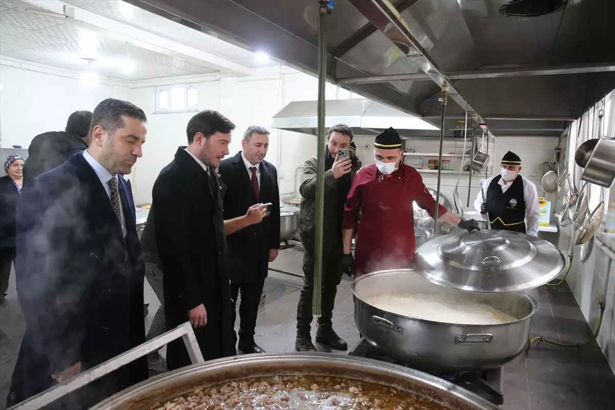 Tokat Belediyesi her gün 5 bin kişiye iftar verecek