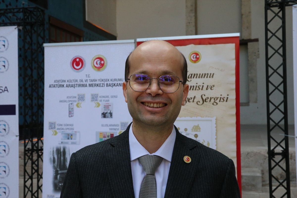 Tokat'ta 'Türk Kanunu Medenisi ve Cumhuriyet Sergisi' açıldı