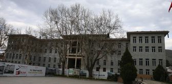 Tokat Valisi Köklü, yeni valilik binası inşaatını gezdi