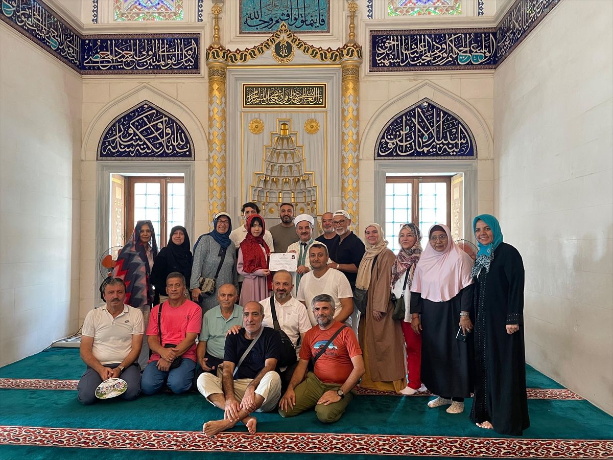 Tokyo Camisi'nde ramazanda 6 binden fazlası Japon, 20 bin kişi iftar sofralarında ağırlandı