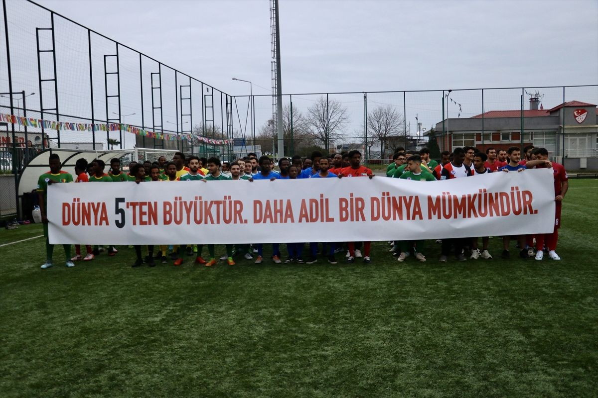 Uluslararası Futbol Turnuvası Trabzon'da Başladı