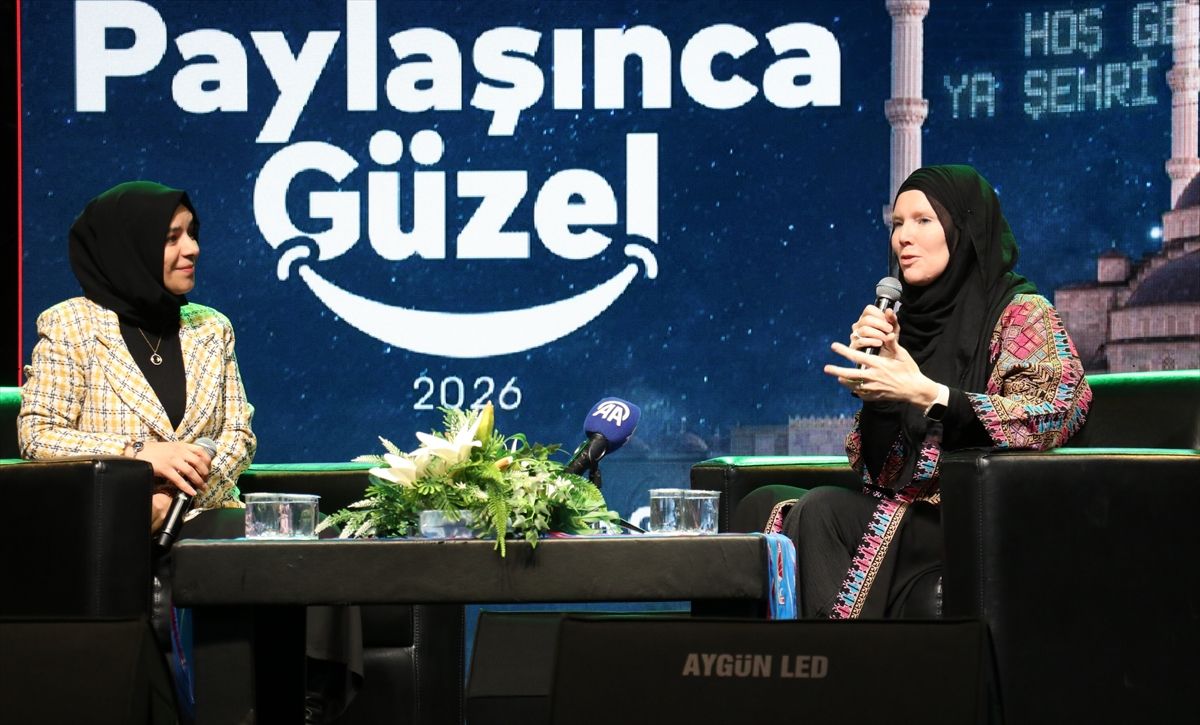 Trabzon'da "İslam Yolculuğum" söyleşisinin konuğu yazar Jenny Molendyk oldu