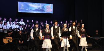 Trabzon Gençlik Korosu konser verdi