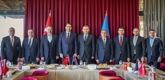 Trabzon Valisi Şahin'den bordo-mavili kulübe ziyaret