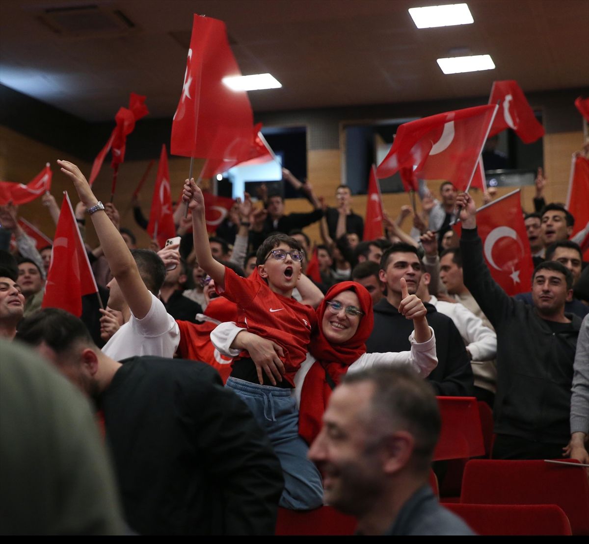 A Milli Takım'ın Zaferi Kutlandı: 2026 Dünya Kupası Elemeleri Coşkusu