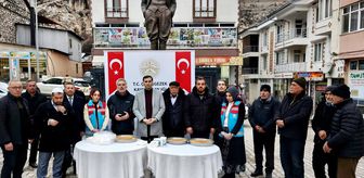 Tunceli'de Hızır ayı dolayısıyla vatandaşlara lokma dağıtıldı