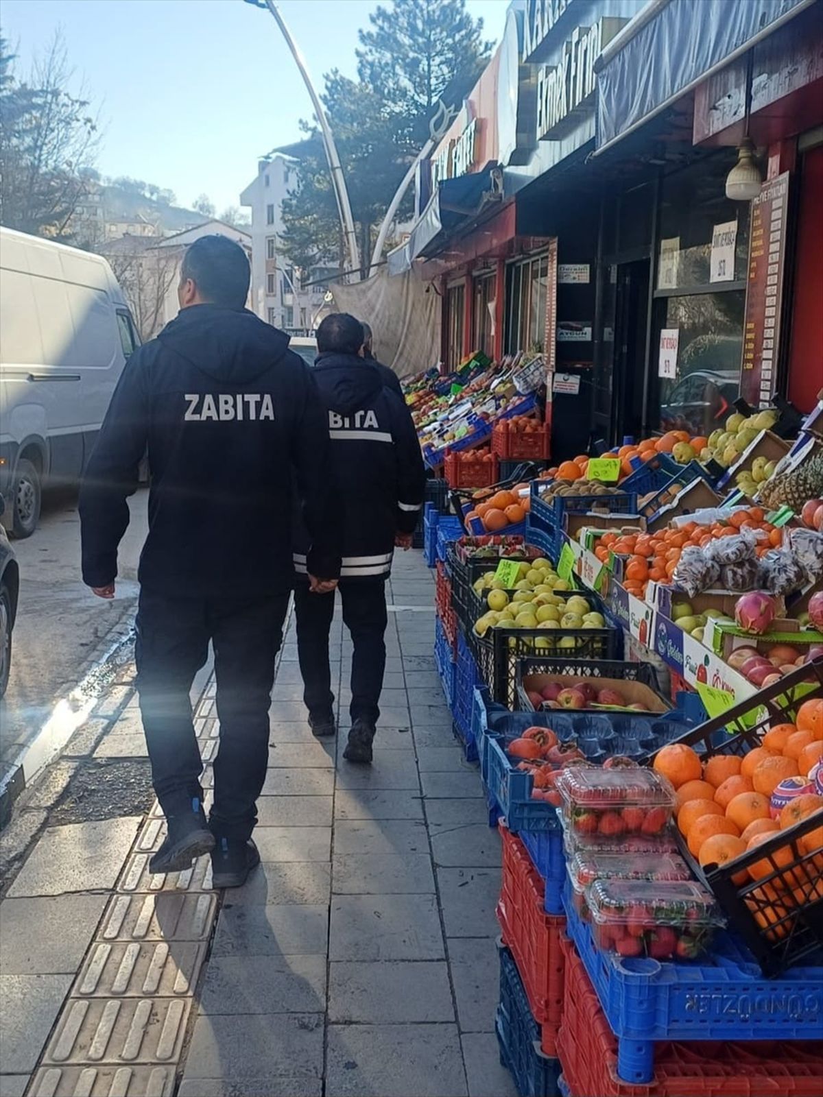 Tunceli'de zabıta ekipleri işletmelerde denetim yaptı