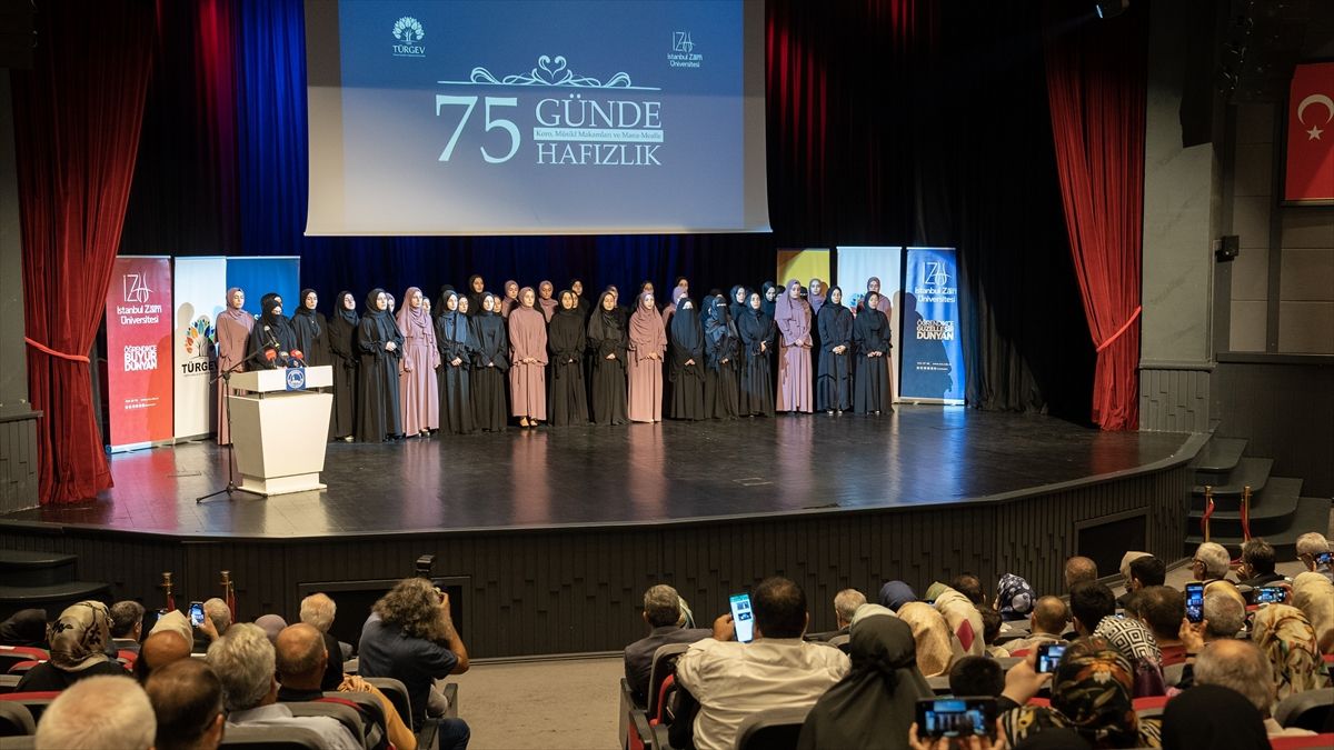 TÜRGEV'in Hafızlık Destek Programı kapsamında 7 öğrenci hafız oldu