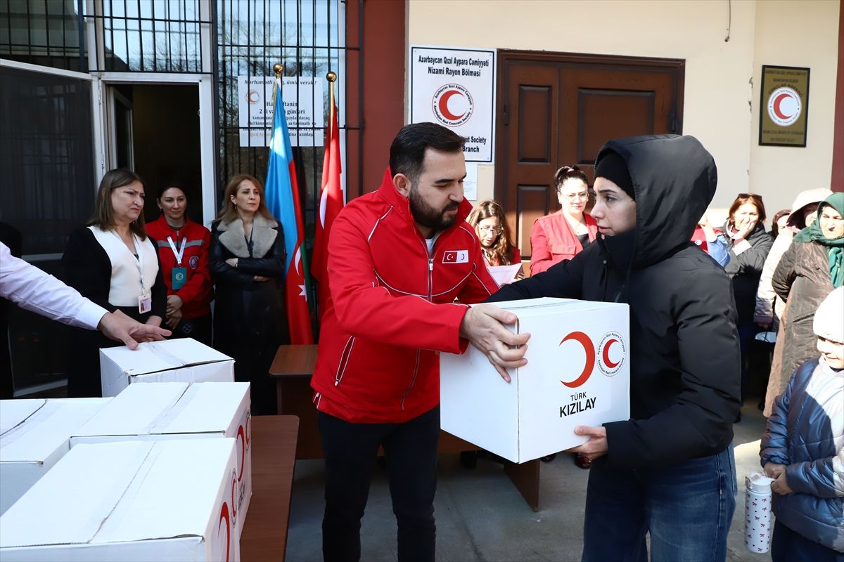 Türk Kızılay, Azerbaycan'da ihtiyaç sahibi ailelere ramazan yardımı dağıttı
