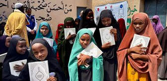 Türkiye Diyanet Vakfı Somali'de 2 bin kişiye Kur'an-ı Kerim dağıttı