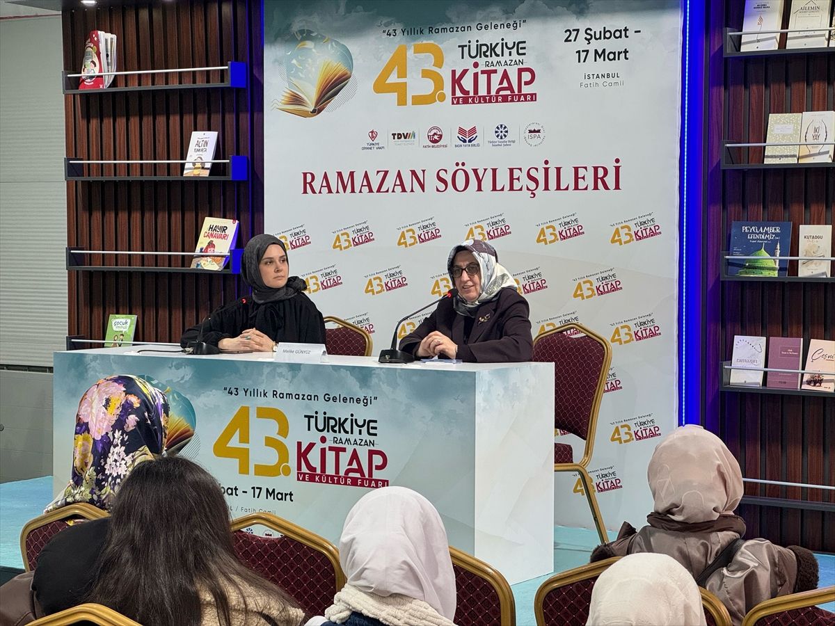 Türkiye Kitap ve Kültür Fuarı'nda çocuk yayıncılığı ve değerler eğitimi konuşuldu