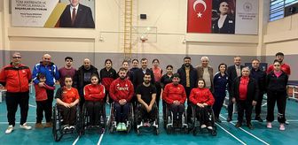 Türkiye Masa Tenisi Federasyonu Başkanı Kerim Koç, Ankara'daki milli takım kampını ziyaret etti