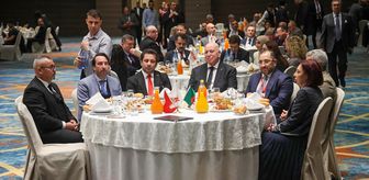 Türkiye'nin Cezayir Büyükelçiliği ve Dünya Türk İş Konseyi, Cezayir'de iftar programı düzenledi