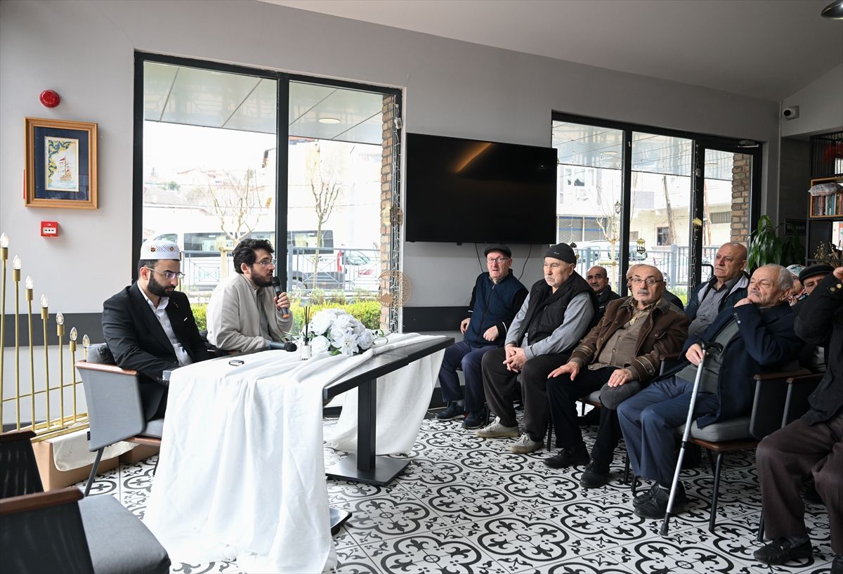 Ümraniye Belediyesinin 'Aktif Yaş-Al Merkezlerinde' mukabelelerin hatim duası yapıldı