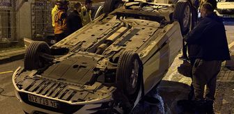 Üsküdar'da otomobilin park halindeki araçlara çarptığı kazada 1 kişi hafif yaralandı