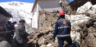 Van'da çöken duvarın altında kalan 50 kuzu için çalışma başlatıldı