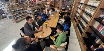Van'da polis ve öğrenciler 'kitap tahlili' etkinliğinde buluşuyor