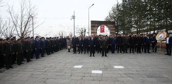 Van ve çevre illerde Çanakkale Deniz Zaferi'nin 111. yıl dönümü kutlandı