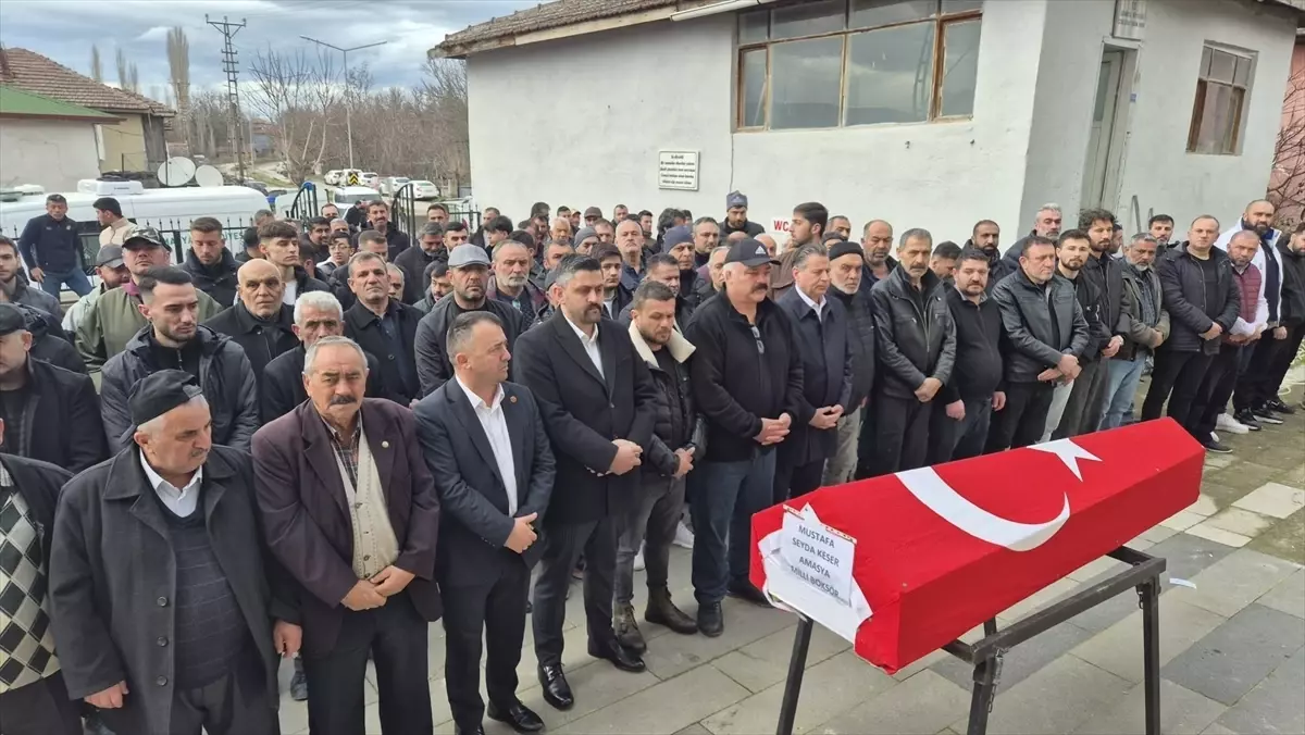 Vefat eden milli boksör Seyda Keser, Amasya'da son yolculuğuna uğurlandı