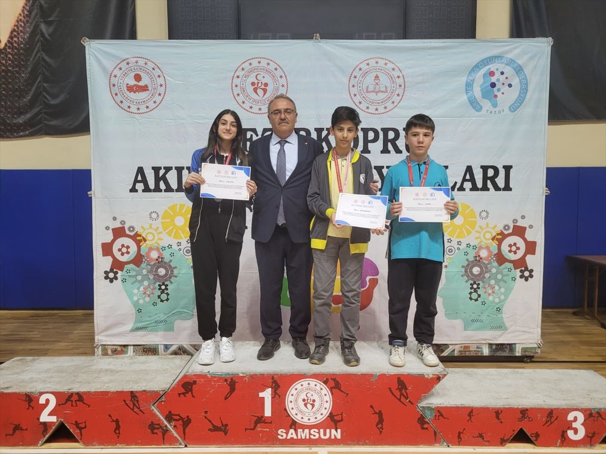 Vezirköprü'de Akıl ve Zeka Oyunları Turnuvası düzenlendi