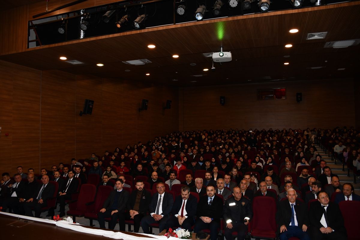 Vezirköprü'de İstiklal Marşı'nın kabulünün yıl dönümü kutlandı