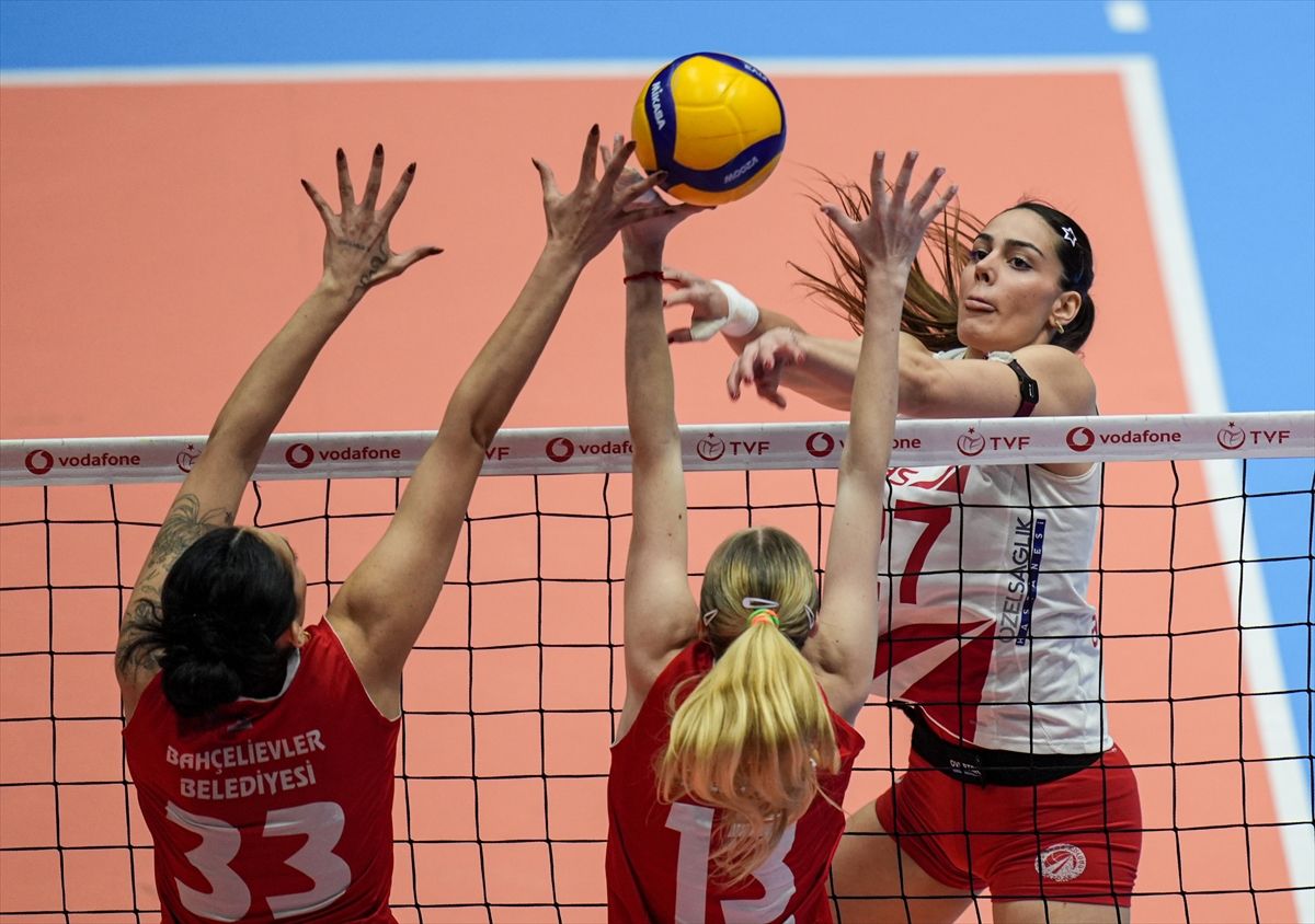 Voleybol: Sultanlar Ligi