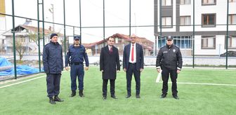 Yakakent'te spor yatırımları yerinde incelendi